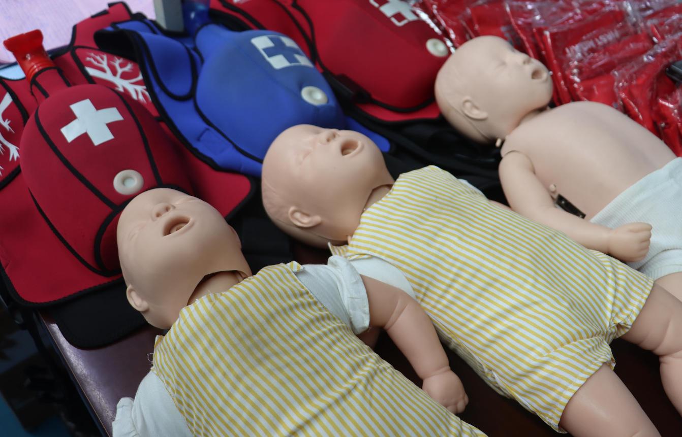 驪微電子參加生命應(yīng)急“救”在身邊•急救技能培訓